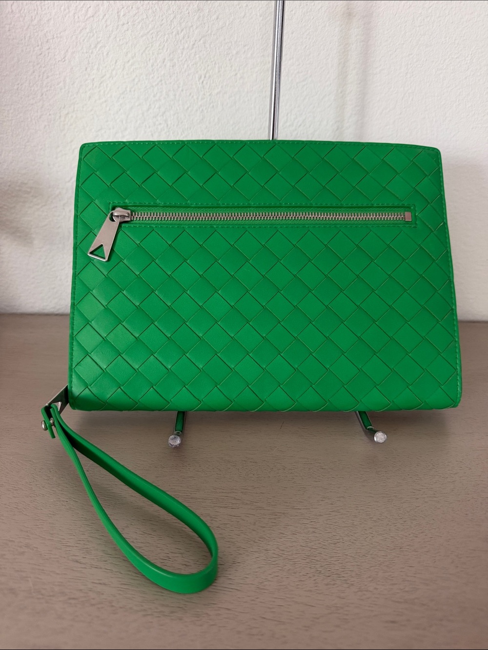Bottega Veneta Parakeet Intrecciato Leather Wristlet